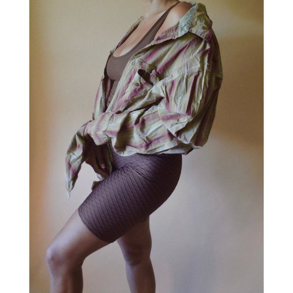 Retro Men's Gradient-Print Shirt - Picture 2 of 3